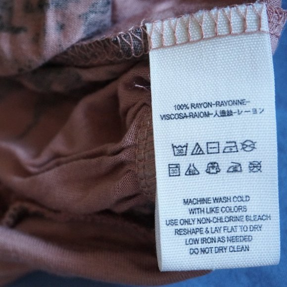 NWT free people Fionas Bell Sleeve Surplice Top - Picture 8 of 8